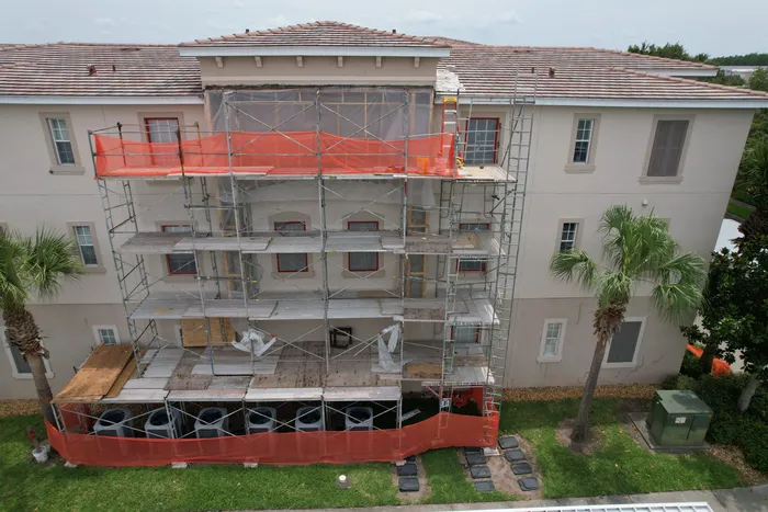 Flora Ridge Condominiums — project photo