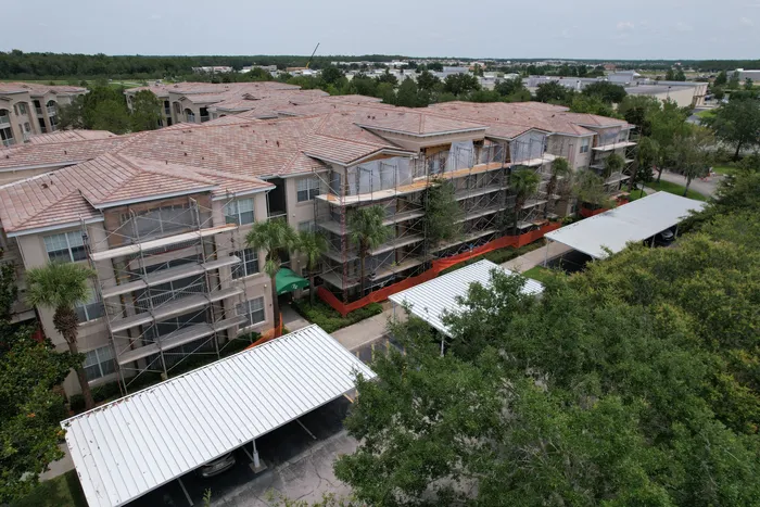 Flora Ridge Condominiums — project photo