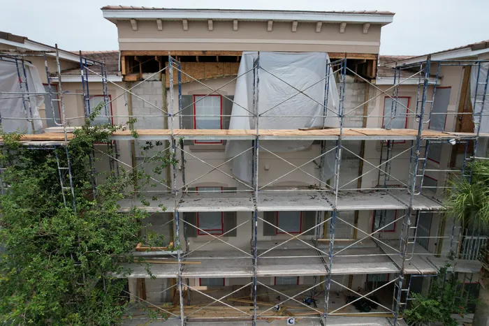 Flora Ridge Condominiums — project photo