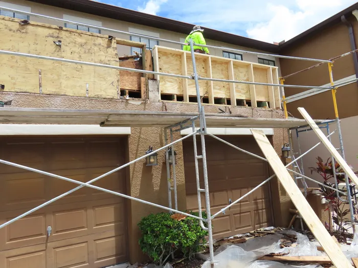 Windsor Lakes Townhomes — project photo
