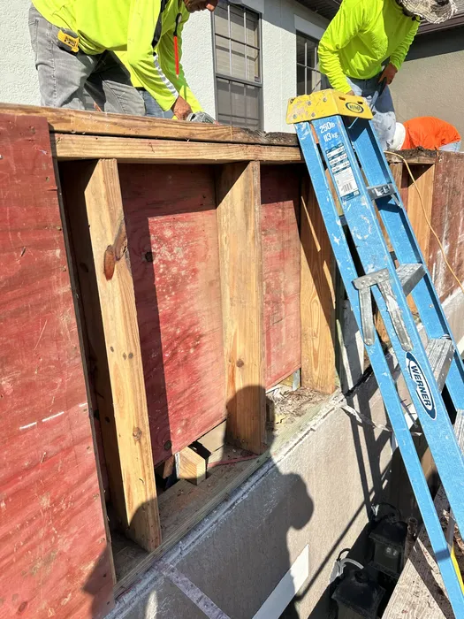 Windsor Lakes Townhomes — project photo