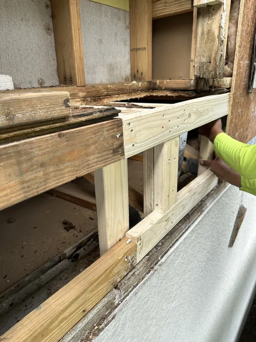 Windsor Lakes Townhomes — project photo